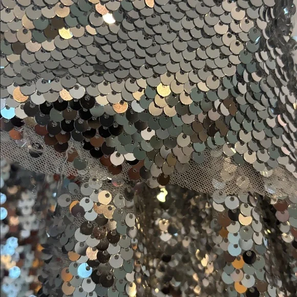 FRNCH tiered sequinned skirt - Picture 9 of 11